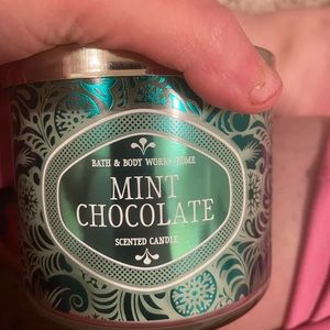 Bath & body mint chocolate
